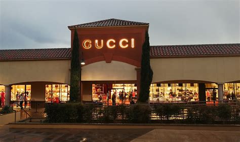 gucci factory outlet los angeles|gucci cabazon premium outlets.